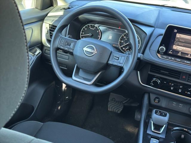new 2025 Nissan Rogue car, priced at $30,852