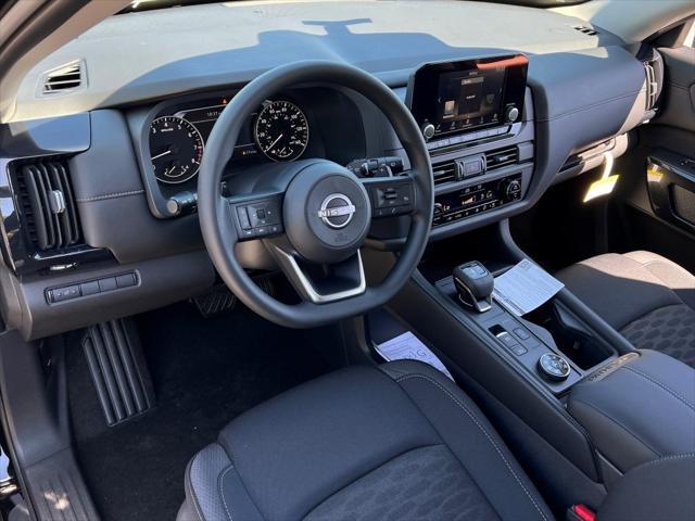 new 2025 Nissan Pathfinder car, priced at $36,979