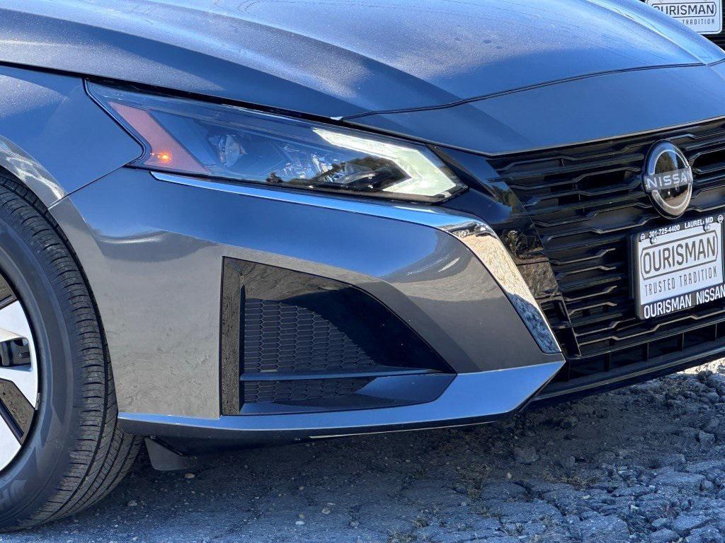 new 2025 Nissan Altima car, priced at $25,101