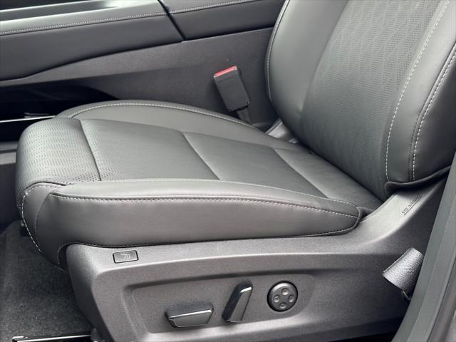 new 2025 Nissan Murano car, priced at $51,300