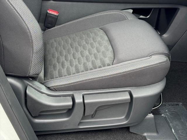 new 2025 Nissan Pathfinder car, priced at $38,735