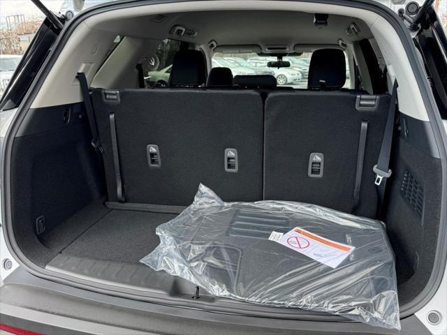 new 2025 Nissan Pathfinder car, priced at $38,735