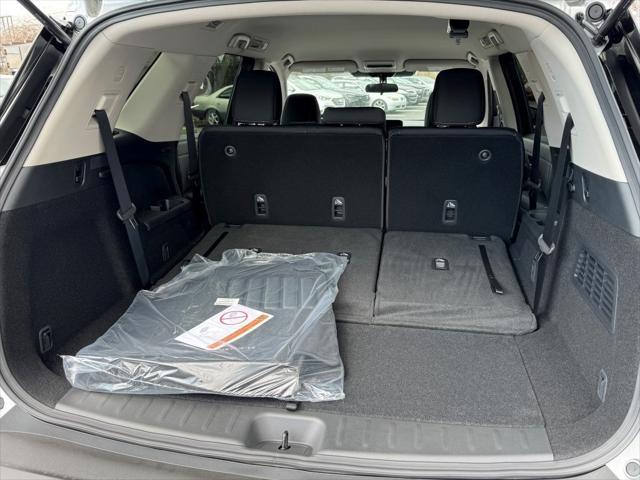new 2025 Nissan Pathfinder car, priced at $38,735
