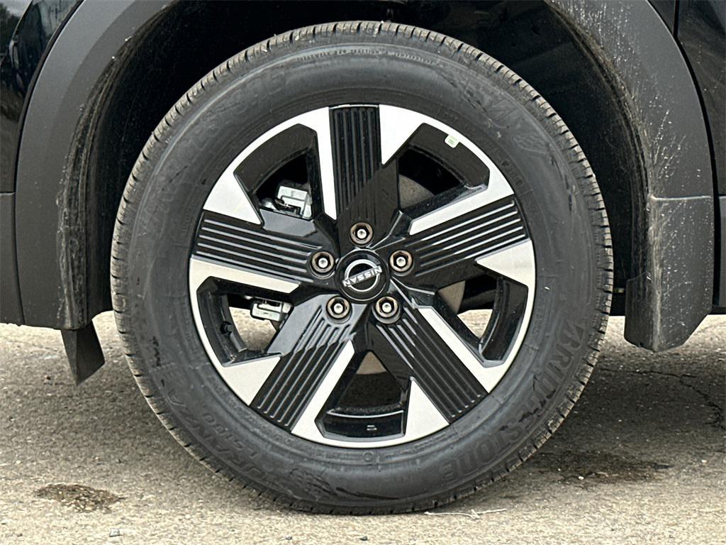 new 2026 Nissan Kicks car, priced at $26,977