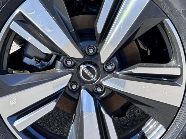 new 2025 Nissan Rogue car, priced at $39,724