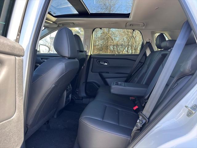 new 2025 Nissan Rogue car, priced at $39,526