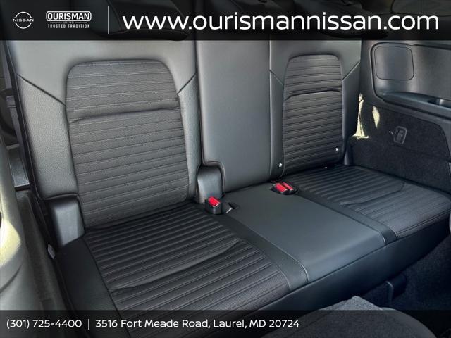 new 2025 Nissan Pathfinder car, priced at $45,675