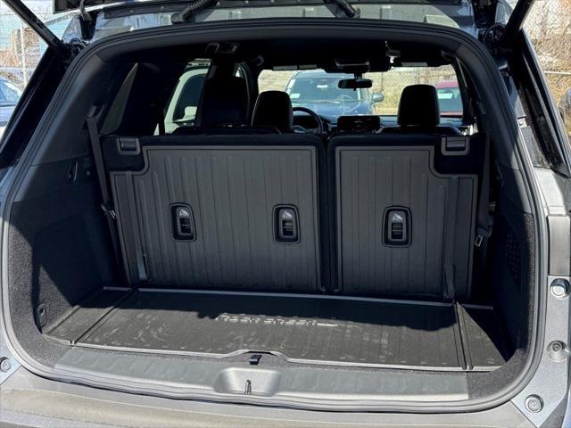 new 2025 Nissan Pathfinder car, priced at $44,515