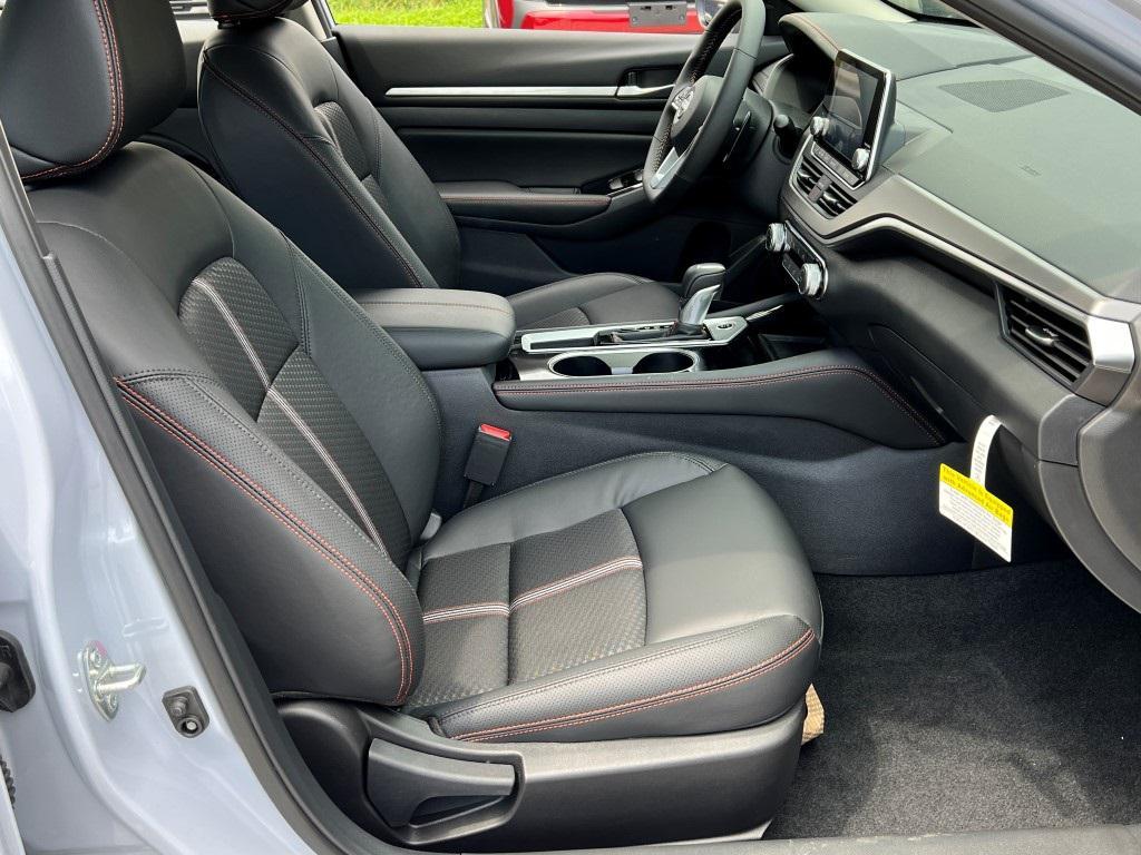 new 2025 Nissan Altima car, priced at $31,615