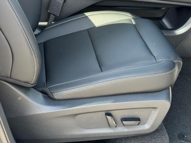 new 2025 Nissan Murano car, priced at $46,410