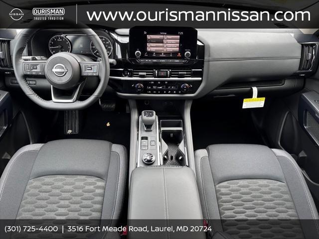 new 2025 Nissan Pathfinder car, priced at $42,910