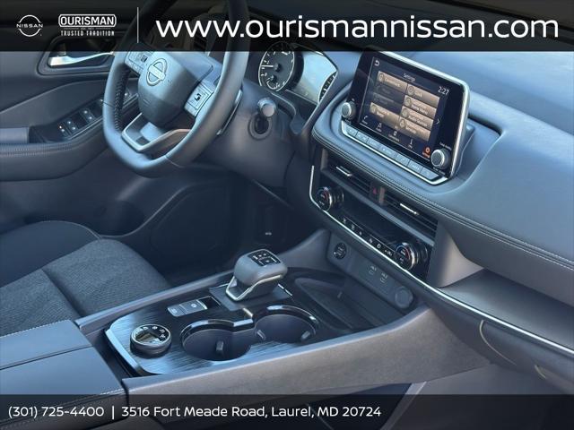 new 2025 Nissan Rogue car, priced at $33,149