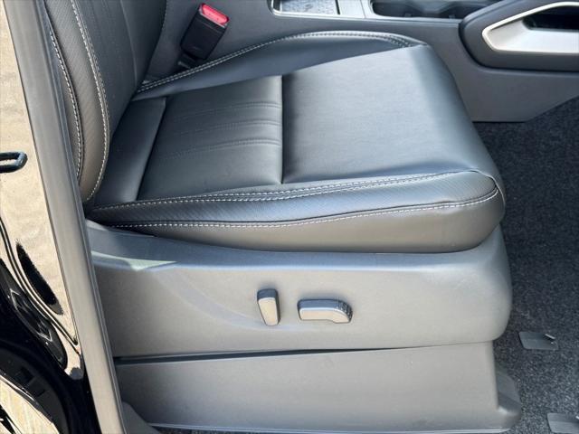 new 2025 Nissan Frontier car, priced at $46,872