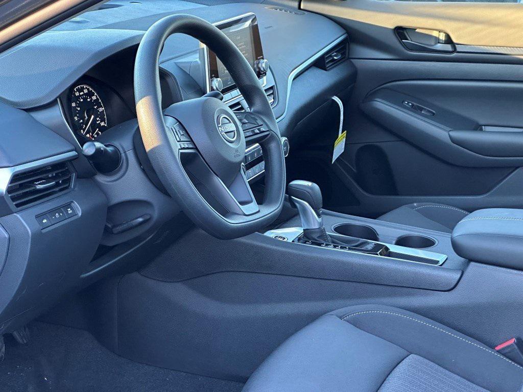 new 2025 Nissan Altima car, priced at $25,036