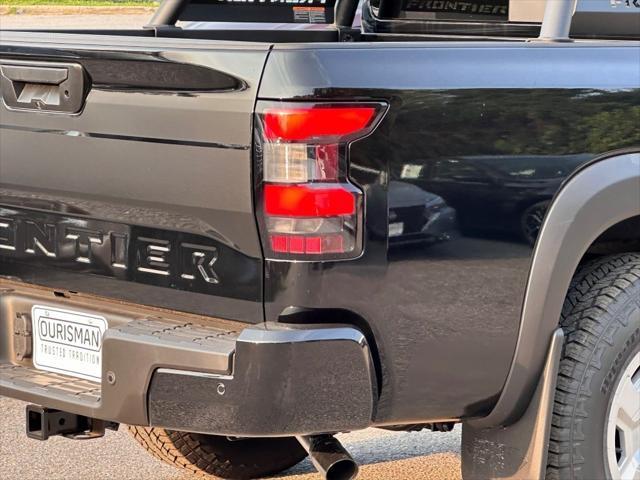 new 2024 Nissan Frontier car, priced at $40,657