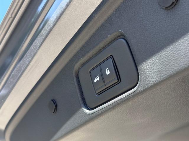 new 2025 Nissan Pathfinder car, priced at $51,387