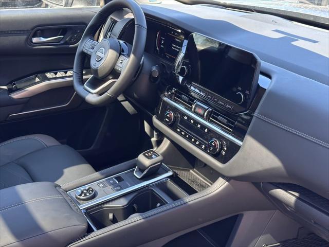 new 2025 Nissan Pathfinder car, priced at $51,387