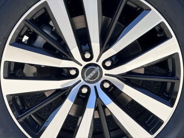 new 2025 Nissan Pathfinder car, priced at $51,387