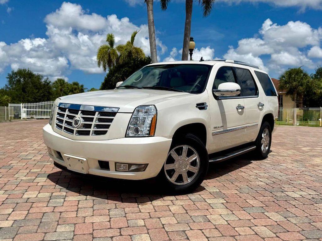 used 2008 Cadillac Escalade car, priced at $8,995