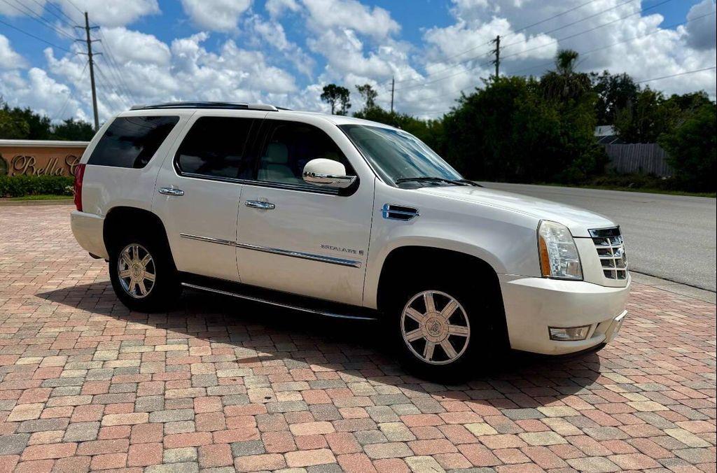 used 2008 Cadillac Escalade car, priced at $8,995