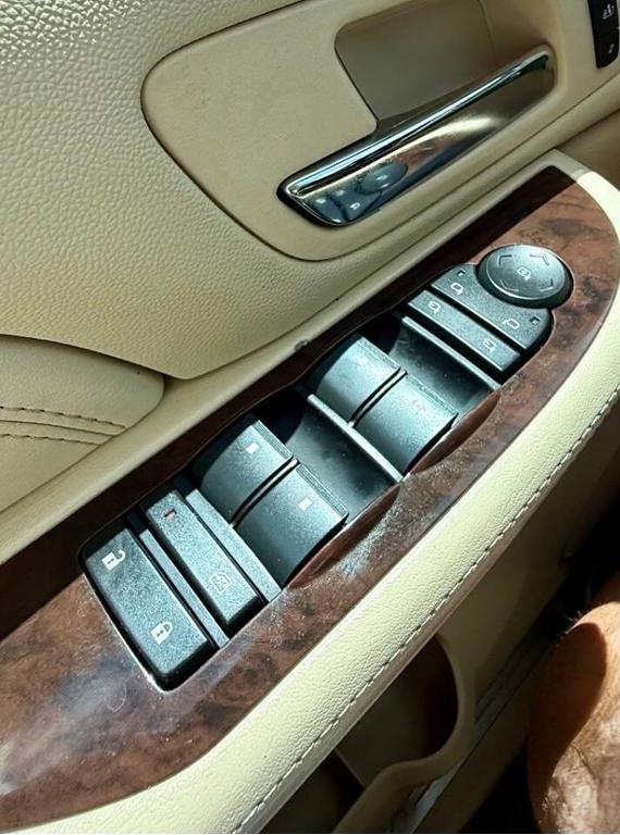 used 2008 Cadillac Escalade car, priced at $8,995