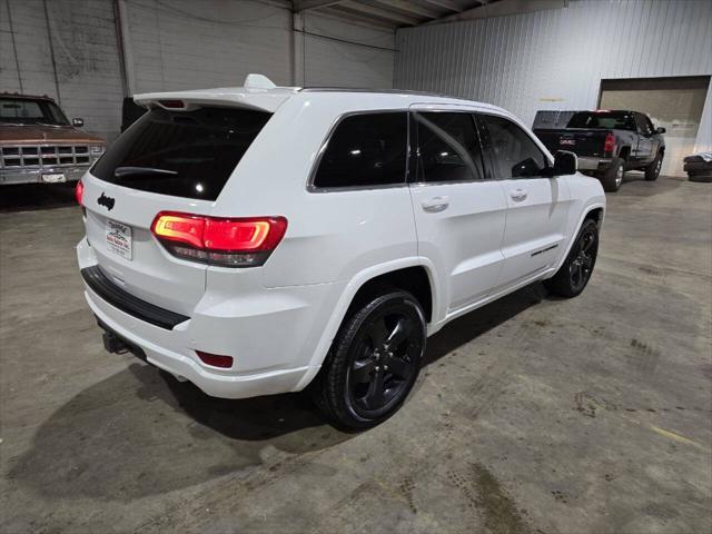 used 2015 Jeep Grand Cherokee car, priced at $13,900