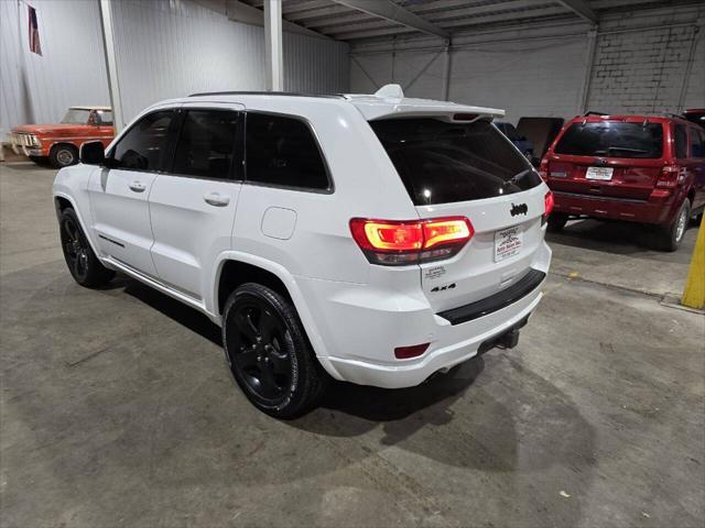 used 2015 Jeep Grand Cherokee car, priced at $13,900