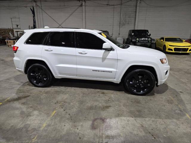 used 2015 Jeep Grand Cherokee car, priced at $13,900