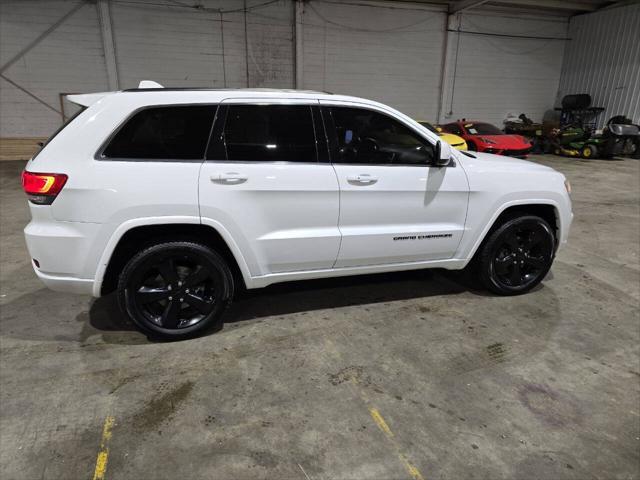 used 2015 Jeep Grand Cherokee car, priced at $13,900