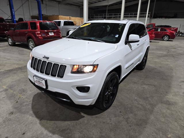 used 2015 Jeep Grand Cherokee car, priced at $13,900