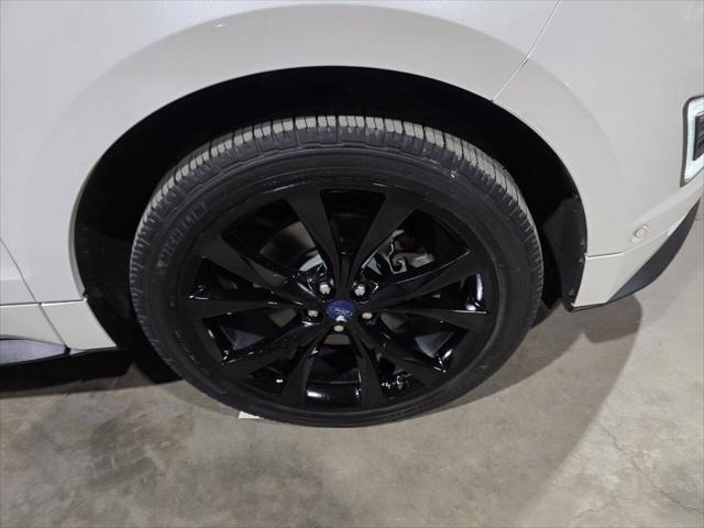 used 2015 Ford Edge car, priced at $15,500