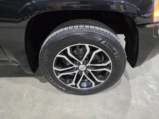 used 2008 GMC Envoy car, priced at $8,900