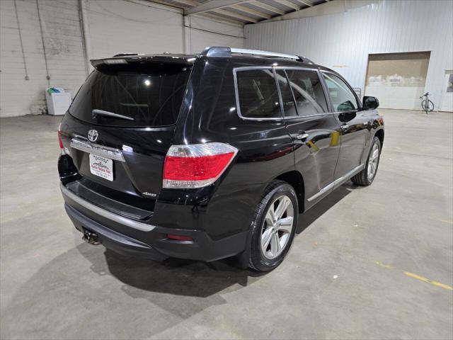 used 2013 Toyota Highlander car, priced at $14,500