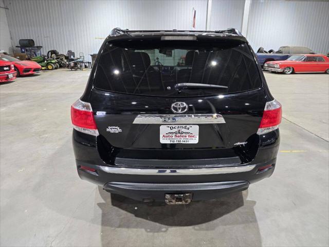 used 2013 Toyota Highlander car, priced at $14,500