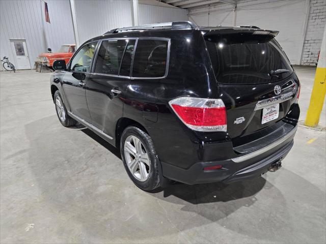 used 2013 Toyota Highlander car, priced at $14,500