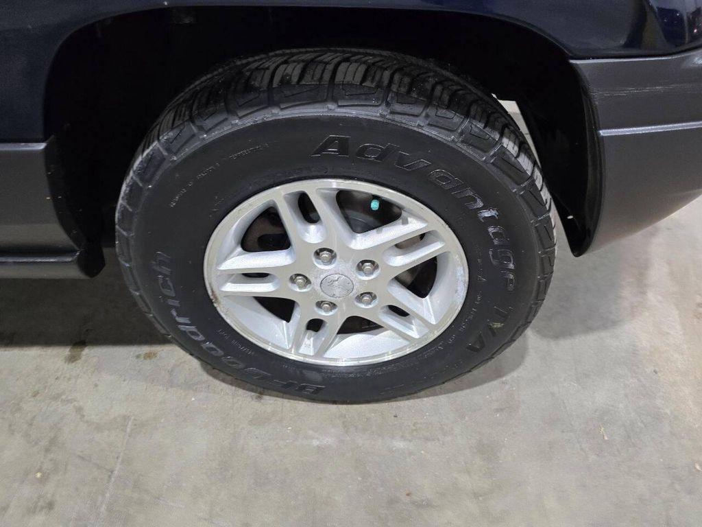 used 2004 Jeep Grand Cherokee car, priced at $6,900