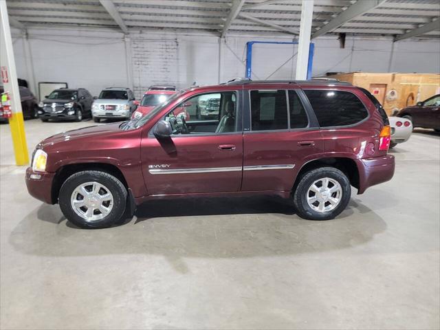 used 2006 GMC Envoy car, priced at $7,900