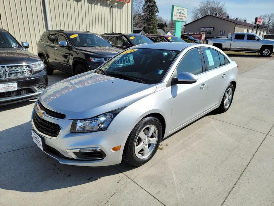 used 2015 Chevrolet Cruze car, priced at $11,750