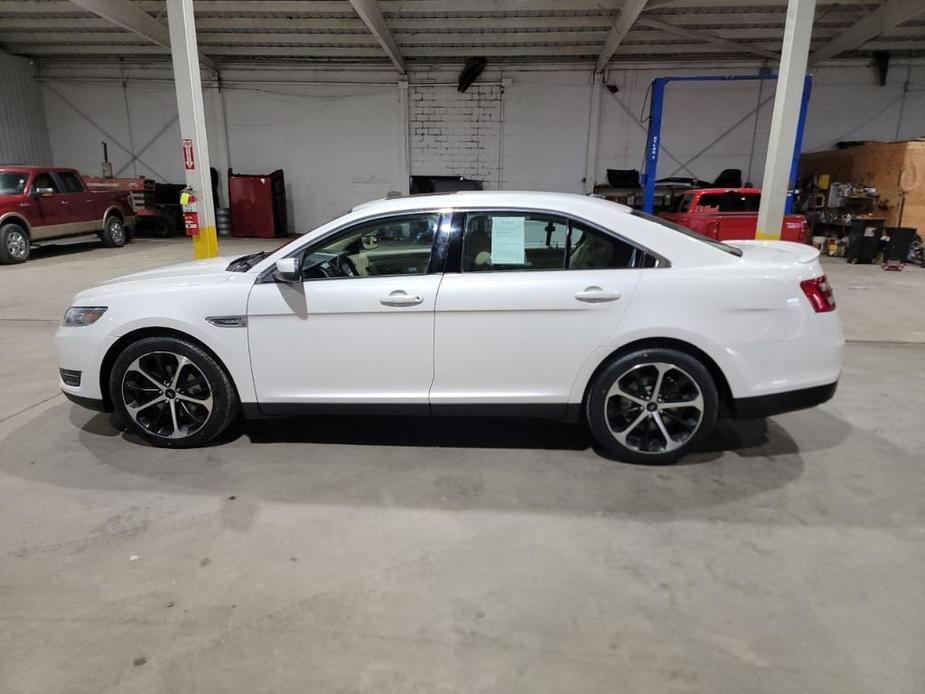 used 2015 Ford Taurus car, priced at $10,500