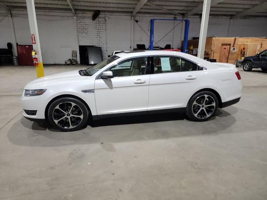 used 2015 Ford Taurus car, priced at $10,500