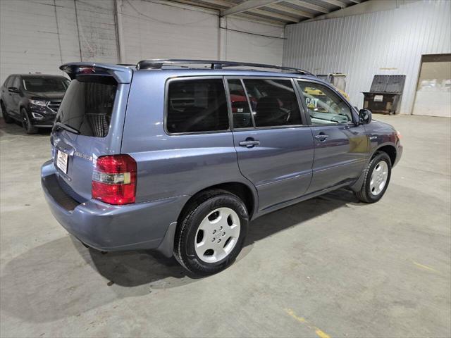 used 2006 Toyota Highlander car, priced at $10,500