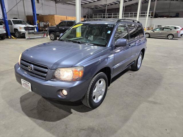 used 2006 Toyota Highlander car, priced at $10,500