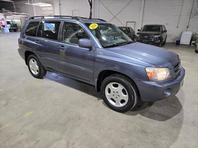 used 2006 Toyota Highlander car, priced at $10,500