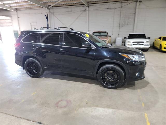 used 2017 Toyota Highlander car, priced at $22,900