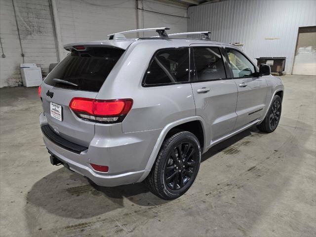 used 2017 Jeep Grand Cherokee car, priced at $15,900