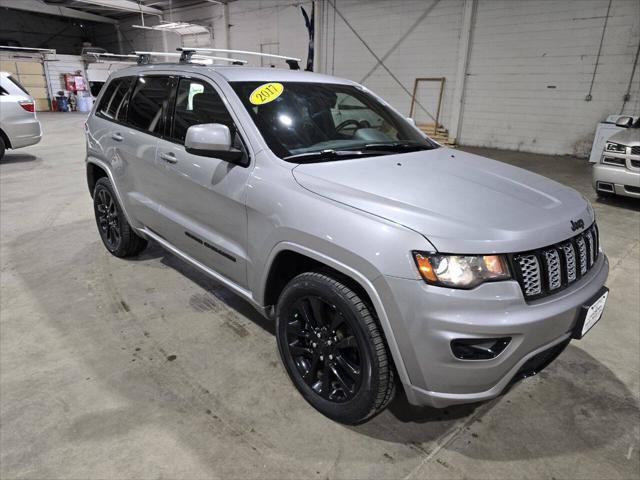 used 2017 Jeep Grand Cherokee car, priced at $15,900