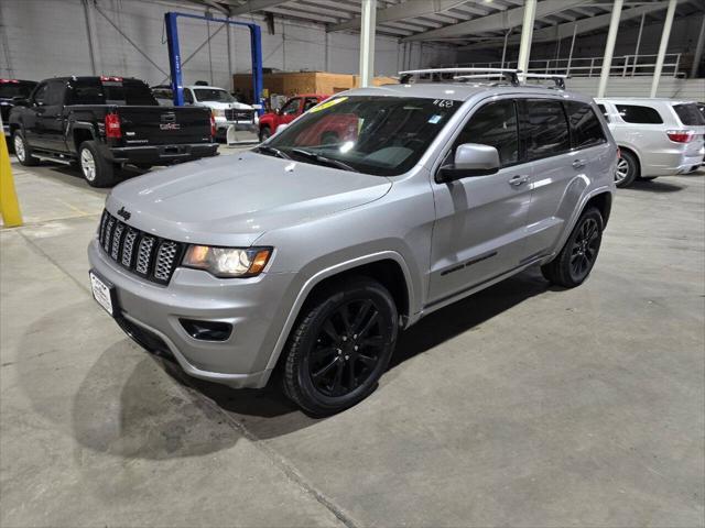 used 2017 Jeep Grand Cherokee car, priced at $15,900