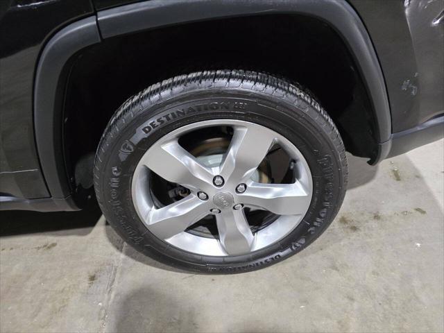 used 2012 Jeep Grand Cherokee car, priced at $11,900