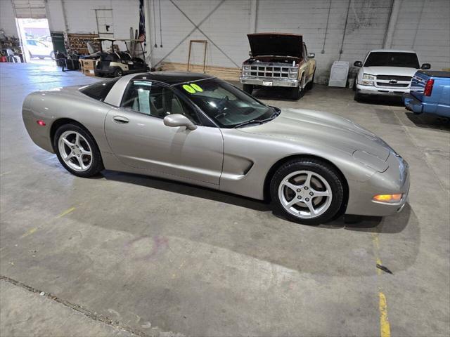 used 2000 Chevrolet Corvette car, priced at $15,900