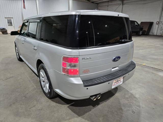 used 2009 Ford Flex car, priced at $4,900